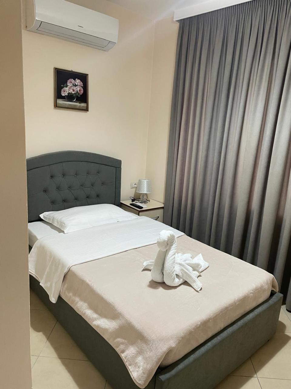 R Hotel Zhaban Exterior photo